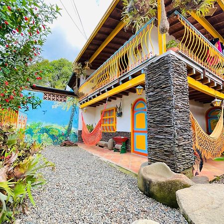 Casa De Las Rocas Hostel Хардин Екстериор снимка