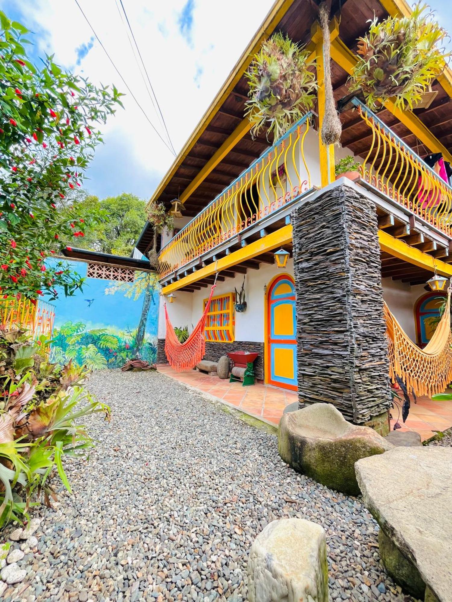Casa De Las Rocas Hostel Хардин Екстериор снимка