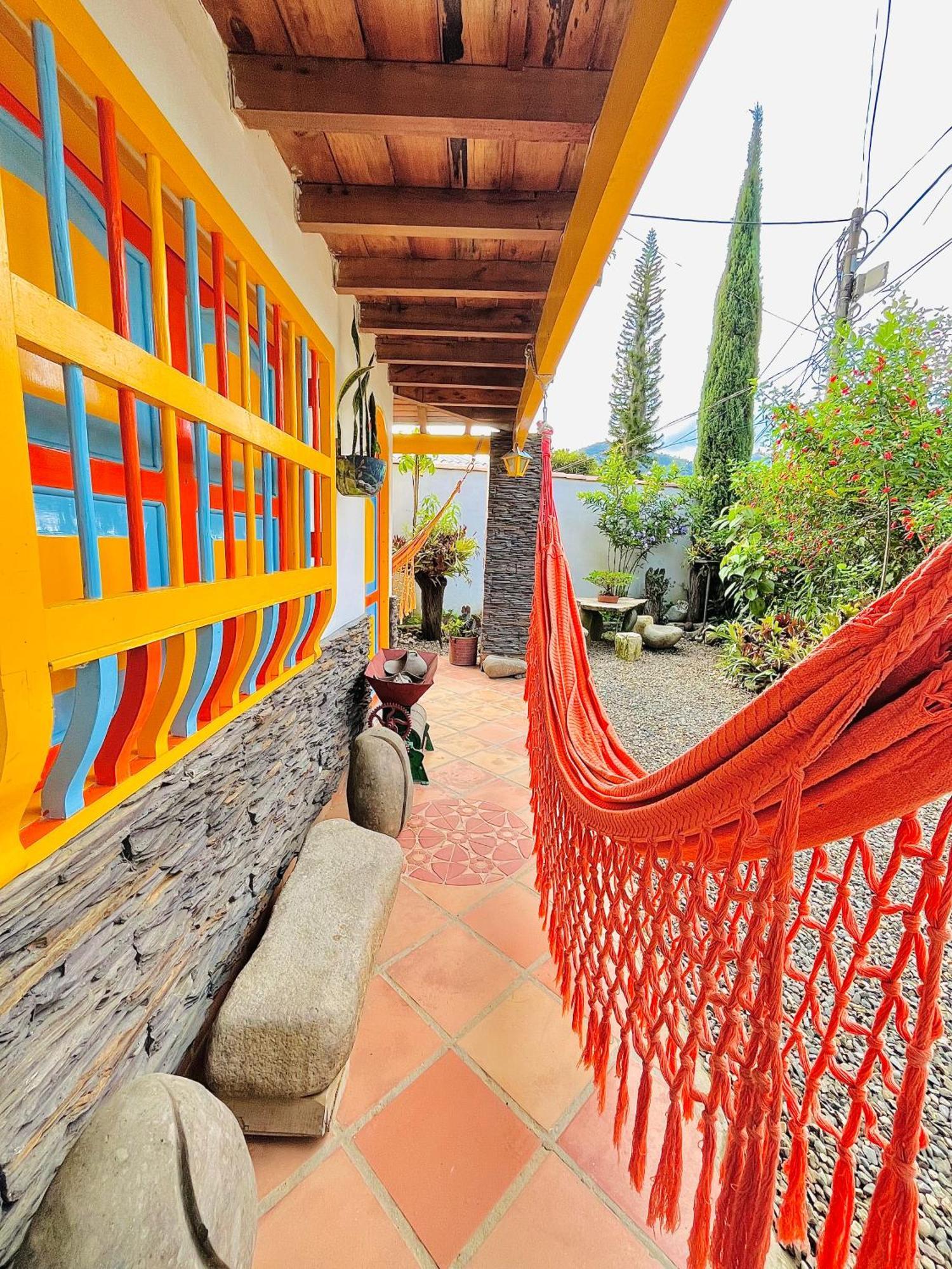 Casa De Las Rocas Hostel Хардин Екстериор снимка